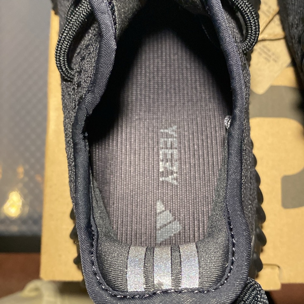 Reselling - Picture 5 of 5